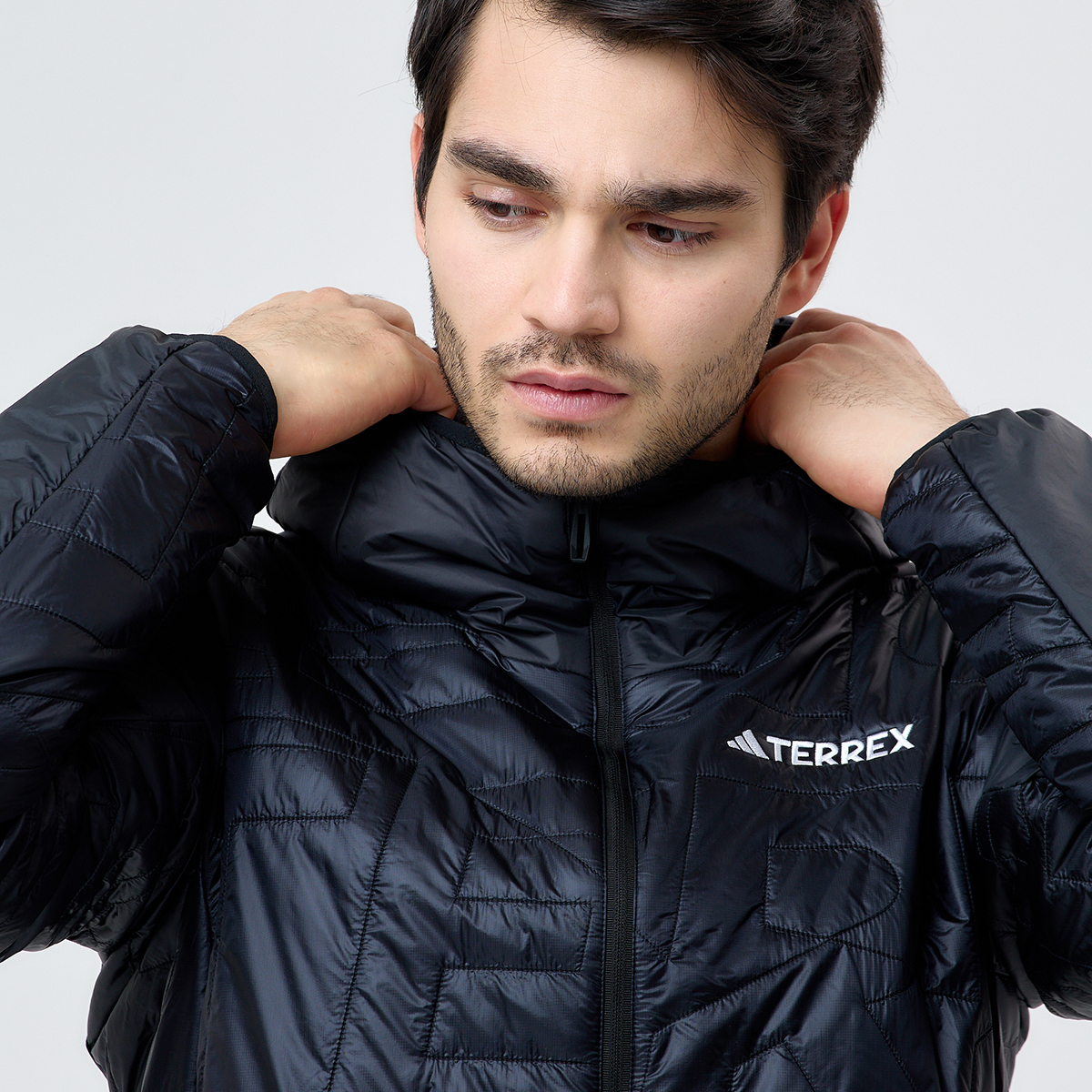 Campera Outdoor adidas Varil Hombre ,  image number null