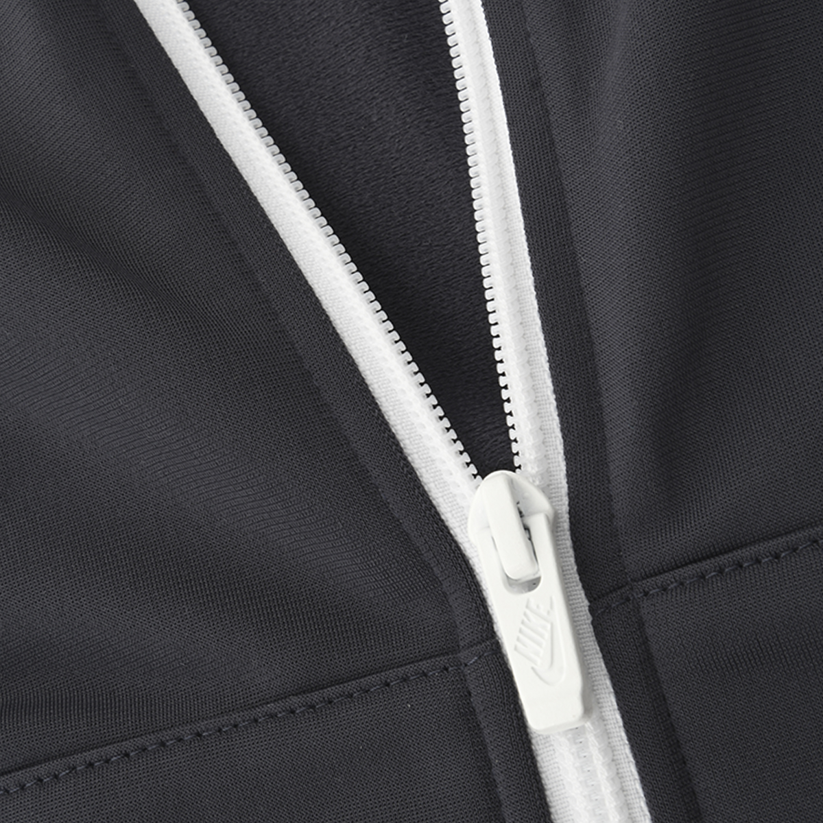 Conjunto Nike Futura Poly Niña,  image number null