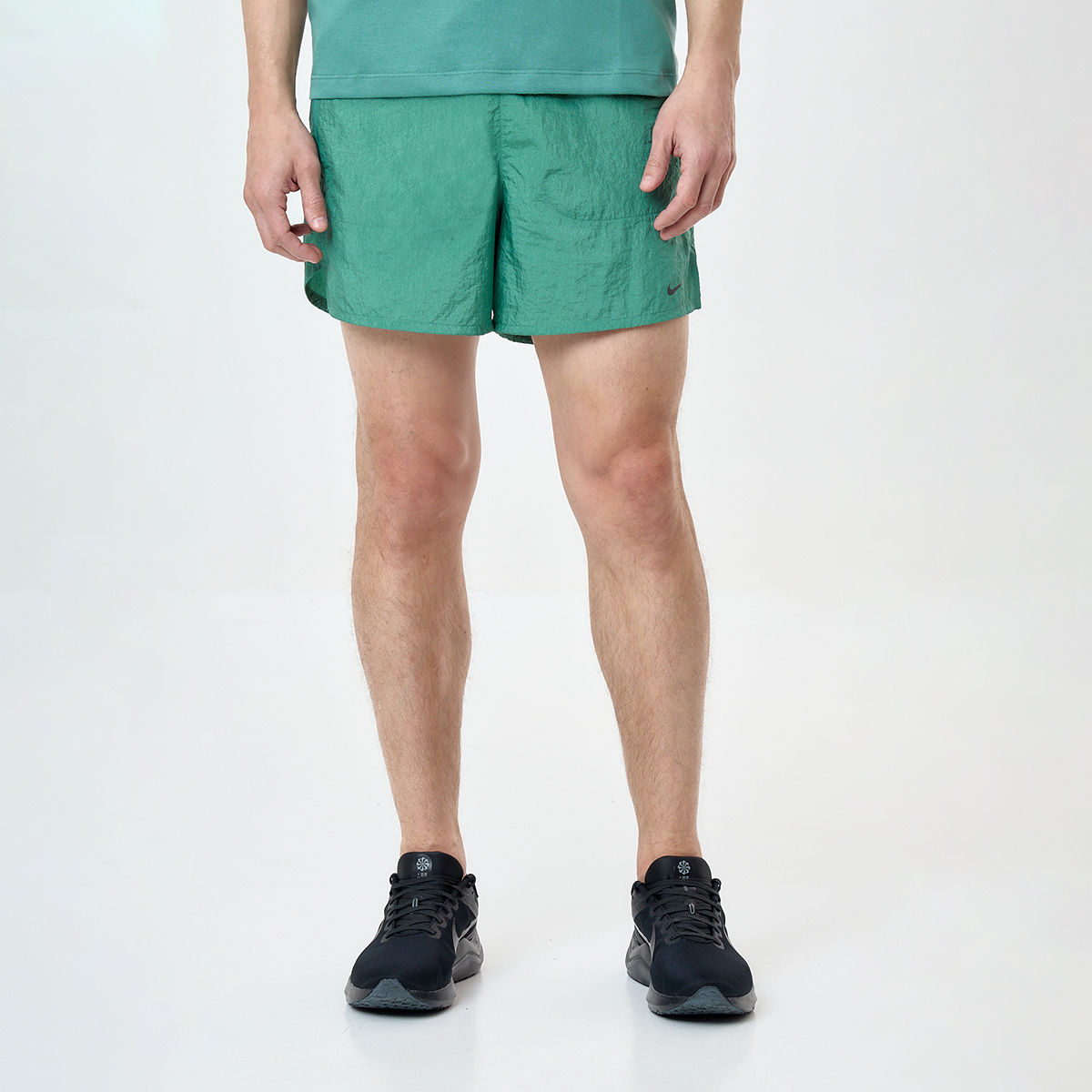 Short Running Nike Stride Division Hombre,  image number null